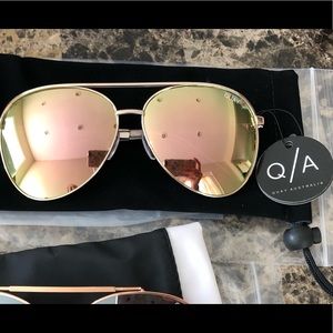 Quay Australia sunnies Vivienne